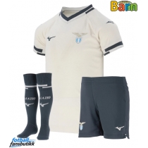 Lazio Bortedraktsett Barn 2025-26 Kortermet (+ Korte bukser)